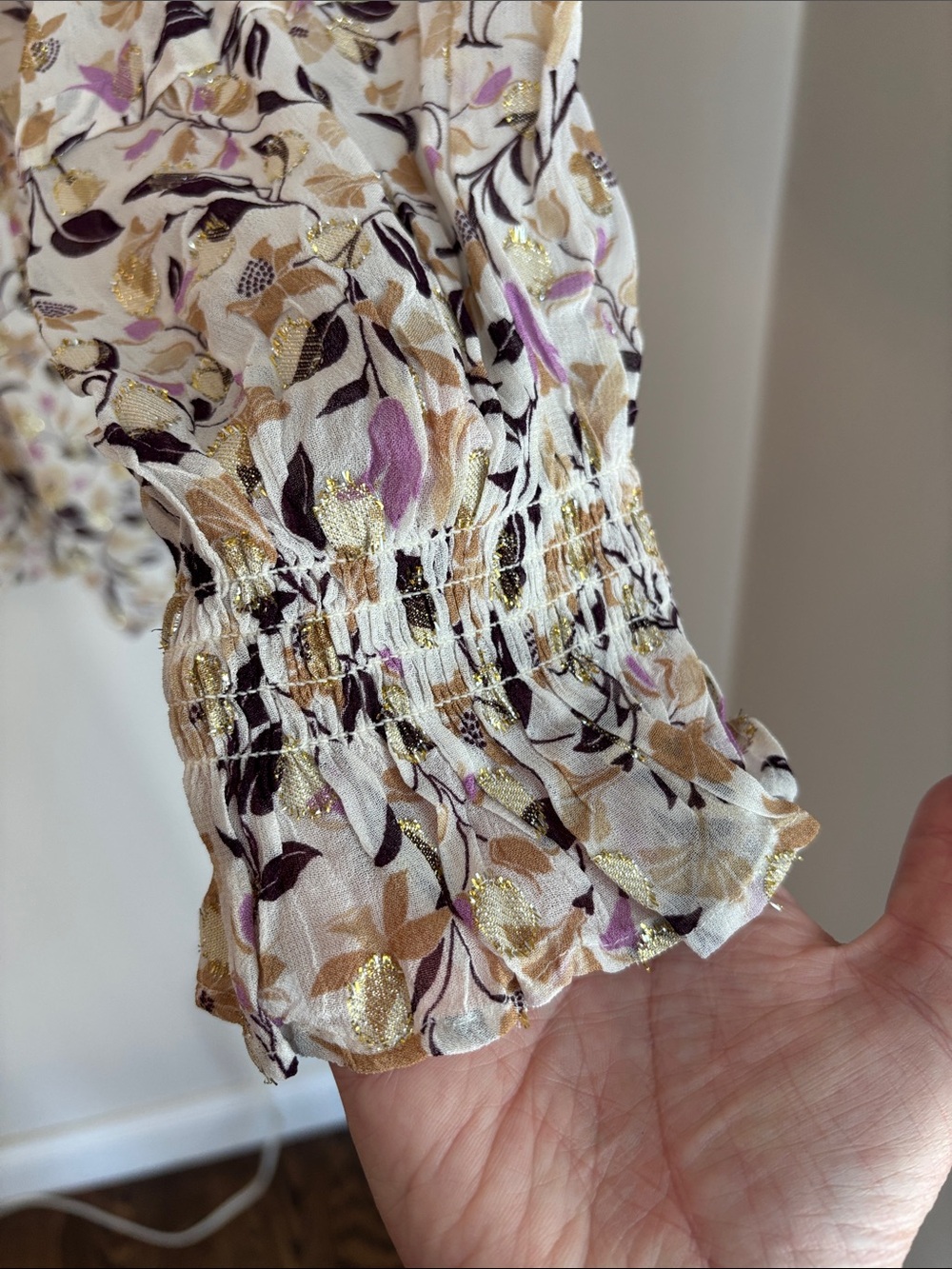 Ann Taylor Cream Floral metallic ruffle Long-Sleeve Peasant smocked blouse XL - Picture 4 of 12